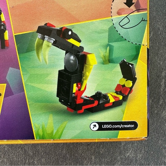 LEGO 31159 Surprising Spider 3-in-1 Set NIB - Picture 4 of 6